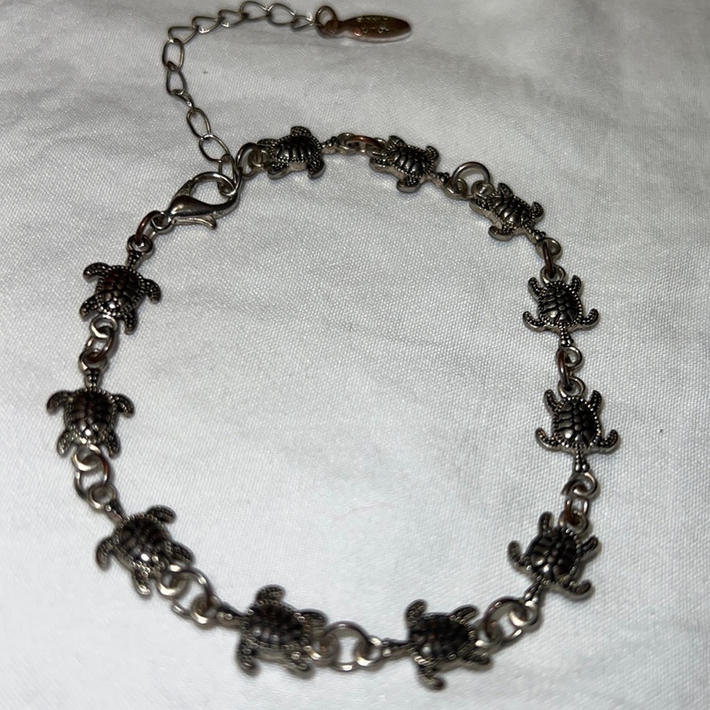 Adult Jewels Silvertone Rhinestone Turtle Bracelet